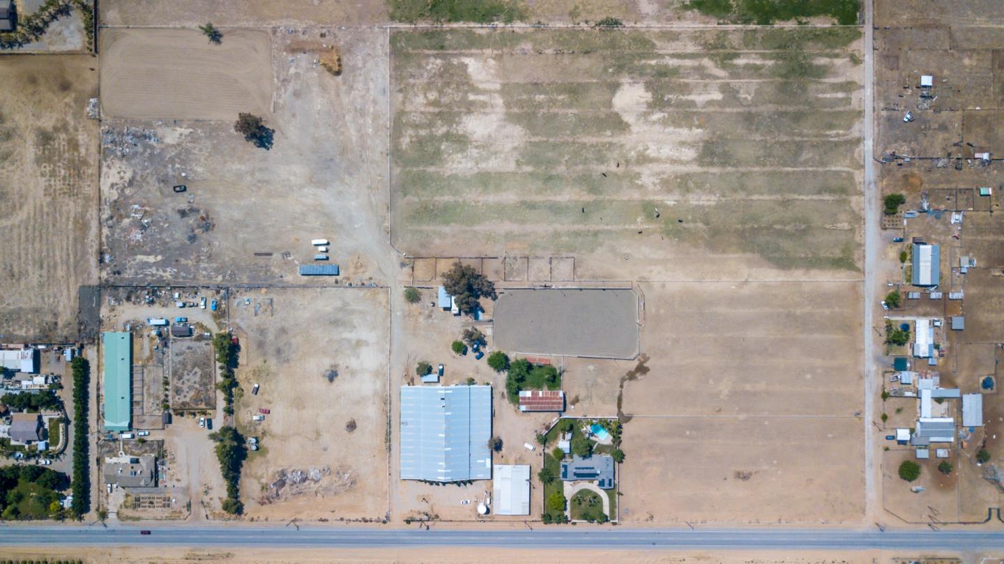 5818 Fairfax Road, BAKERSFIELD, California 93307, ,Comm Industrial For Sale,For Sale,Fairfax Road,40964473