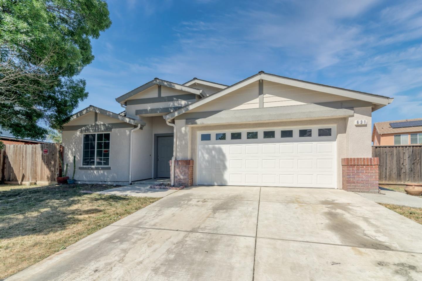 Detail Gallery Image 1 of 1 For 631 Widgeon Ct, Los Banos,  CA 93635 - 4 Beds | 2 Baths