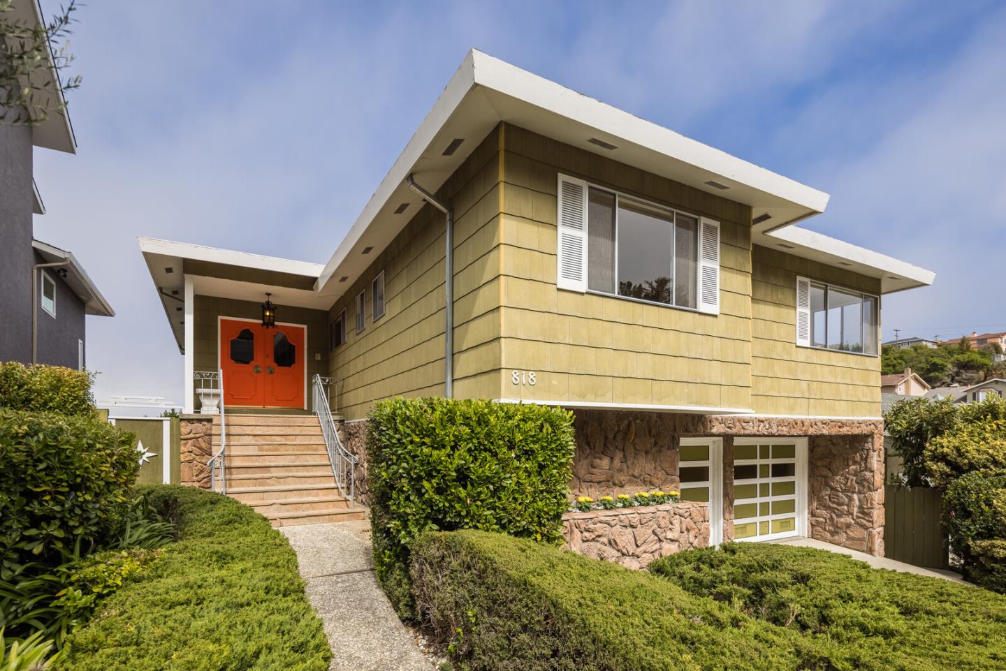 818 Clearfield Dr, Millbrae, CA 94030 3 Beds 2 Baths (Sold
