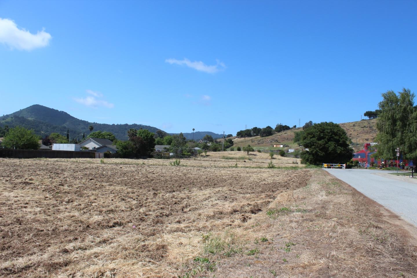 18680 Hale, MORGAN HILL, California 95037, ,Lots And Land,For Sale,Hale,40964494