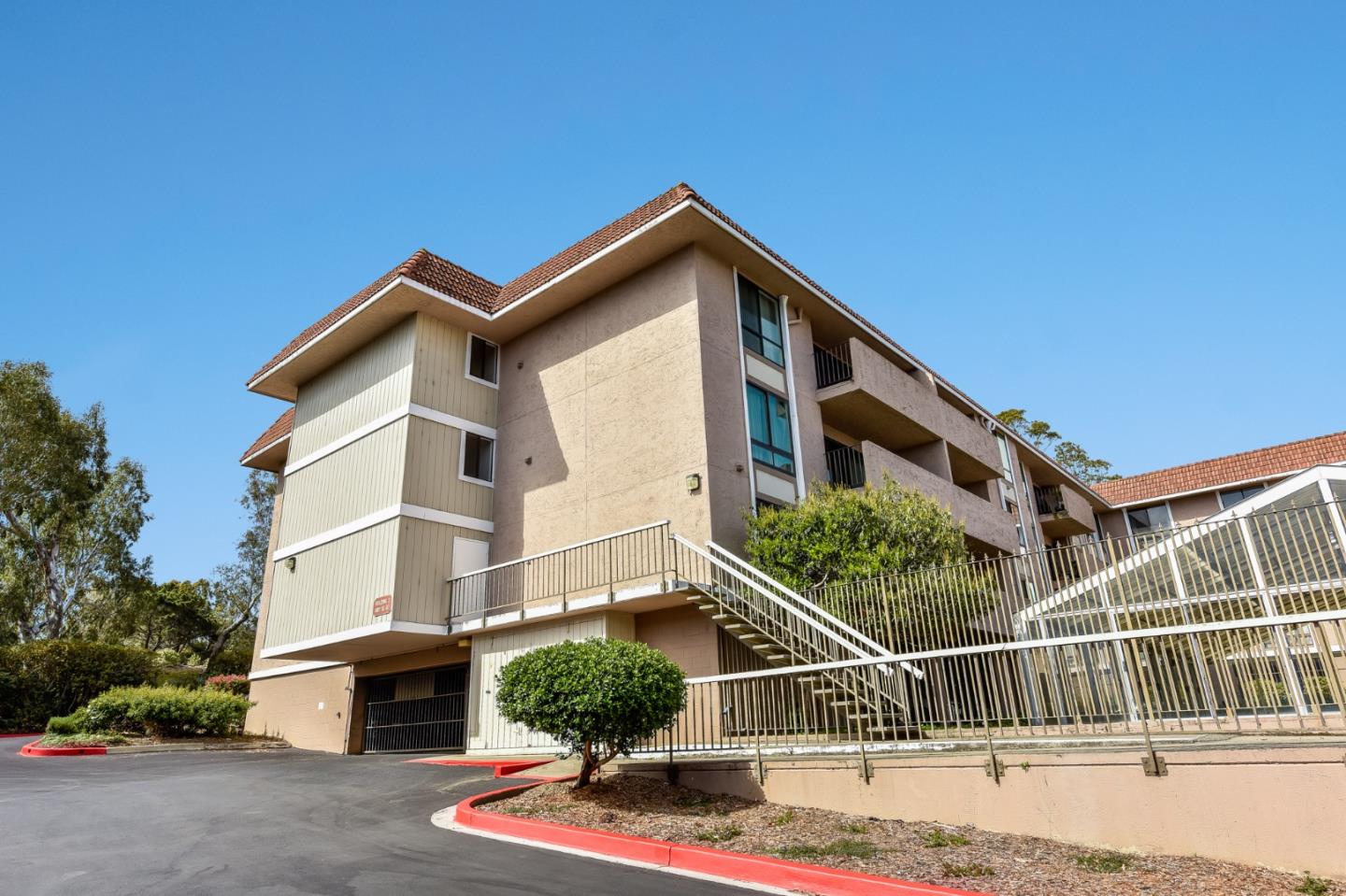 1031 Cherry Ave 61, San Bruno, CA 94066 1 Beds 1 Baths