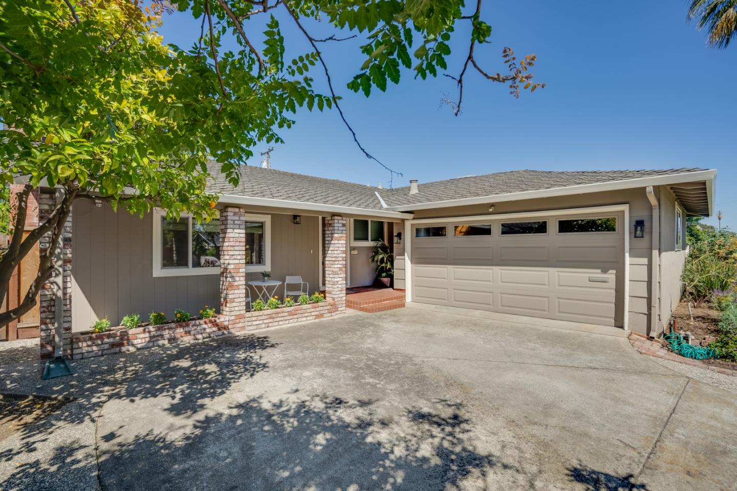 Detail Gallery Image 1 of 1 For 5287 Garwood Dr, San Jose,  CA 95118 - 4 Beds | 2 Baths