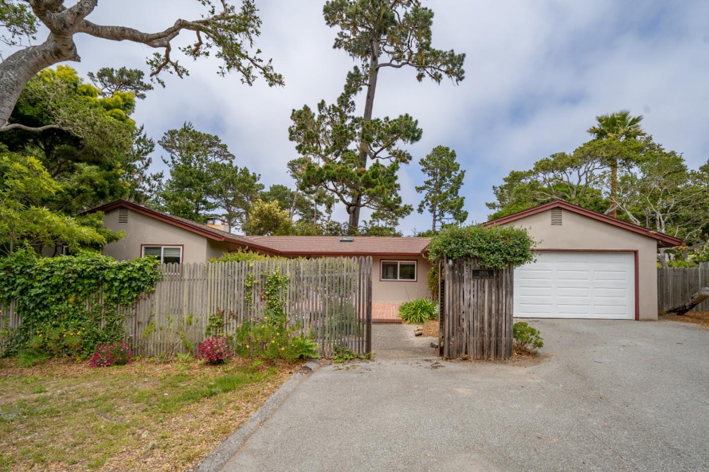 Detail Gallery Image 1 of 1 For 2904 Sawmill Gulch Rd, Pebble Beach,  CA 93953 - 3 Beds | 2 Baths