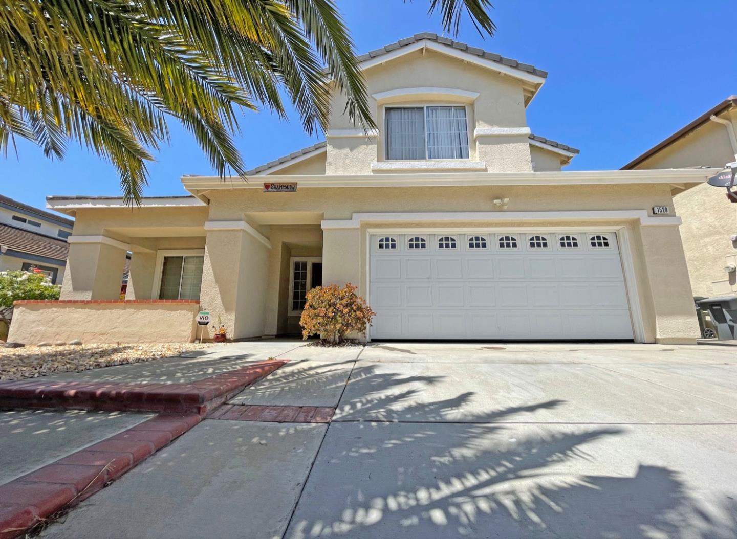 Detail Gallery Image 1 of 1 For 1529 Mesquite Dr, Salinas,  CA 93905 - 4 Beds | 2/1 Baths