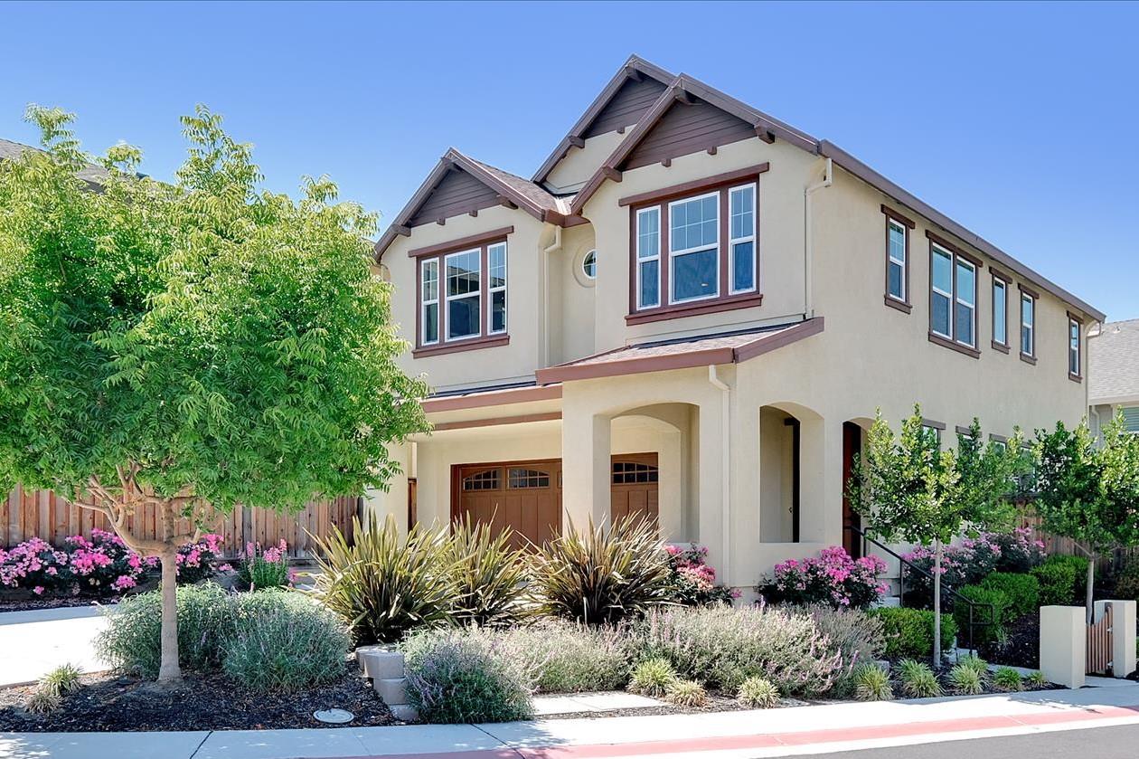 Detail Gallery Image 1 of 1 For 6890 Alamilla Dr, Dublin,  CA 94568 - 3 Beds | 2/1 Baths