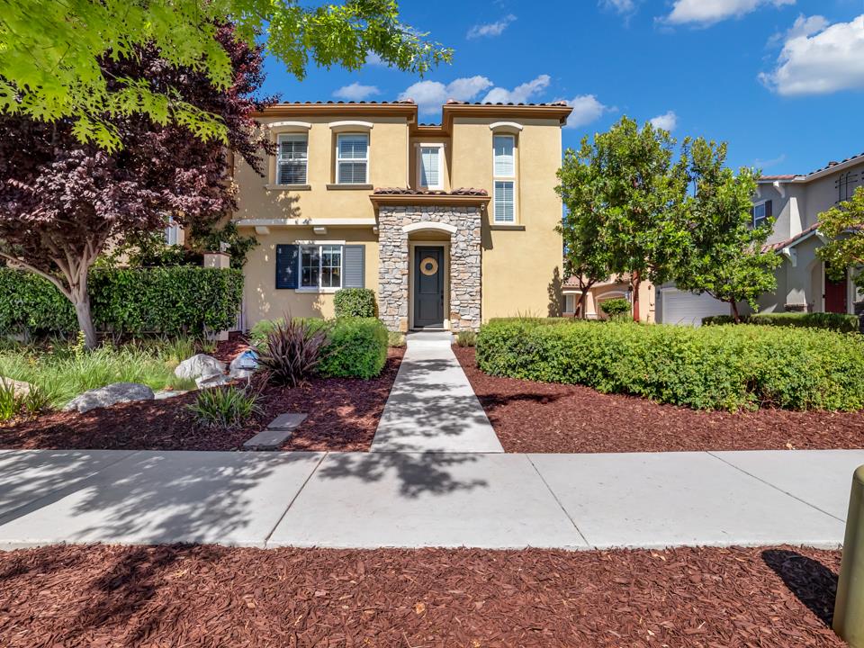 Detail Gallery Image 1 of 1 For 5511 Southcrest Way, San Jose,  CA 95123 - 3 Beds | 2/1 Baths