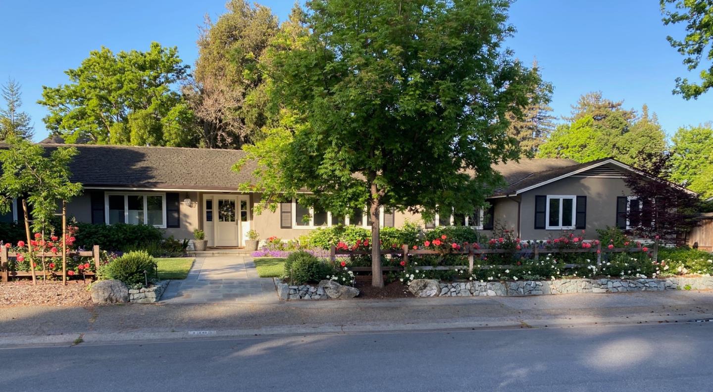 1365-corinne-ln-menlo-park-ca-94025-4-beds-2-1-baths-sold