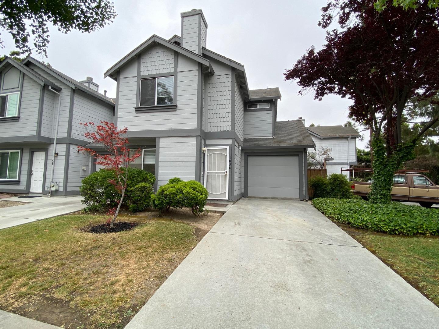 1038 Owsley Ave, San Jose, CA 95122 2 Beds 2/1 Baths (Sold