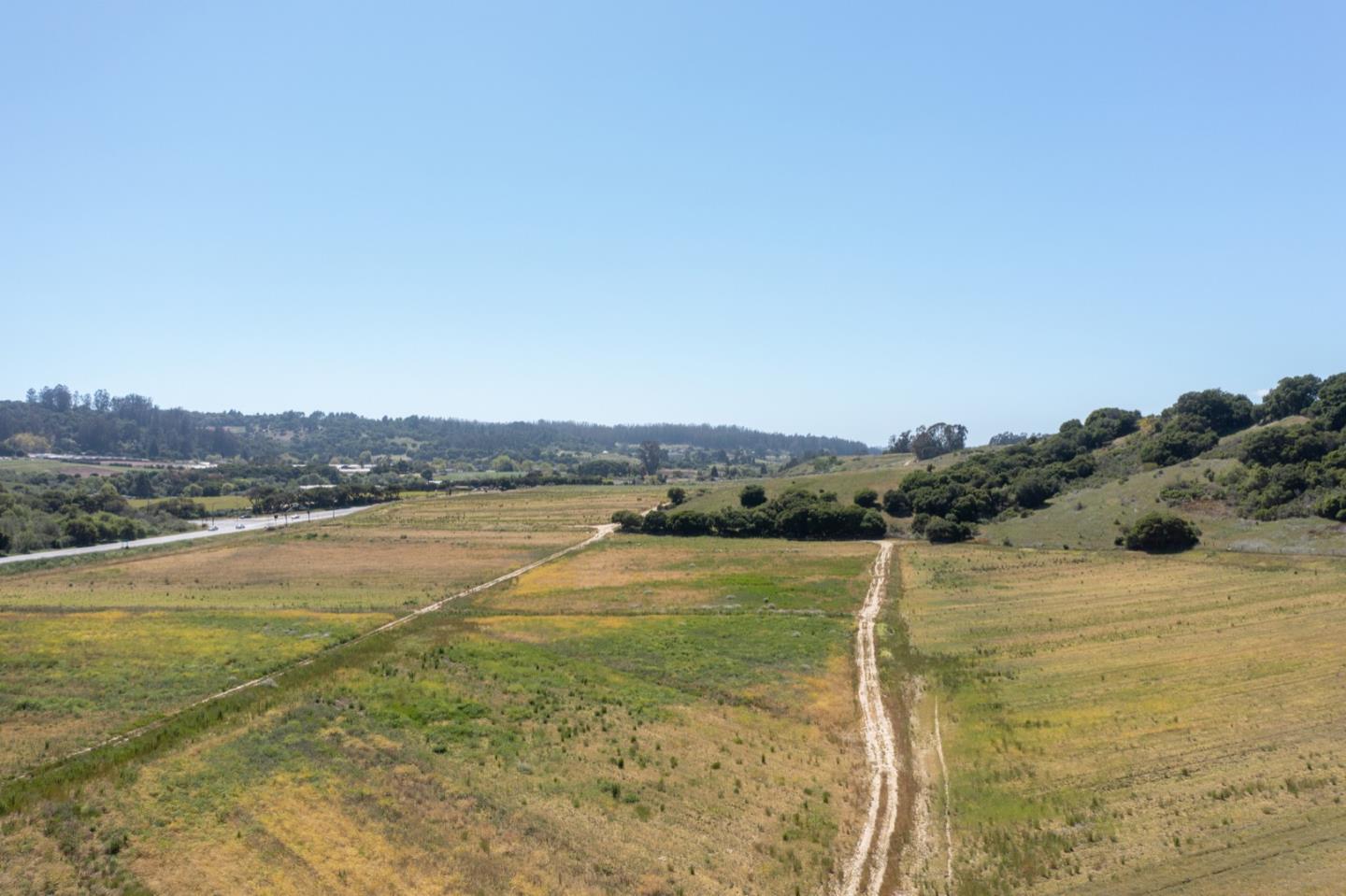 955 & 970 Hall Road, ROYAL OAKS, California 95076, ,Lots And Land,For Sale,Hall Road,40964571
