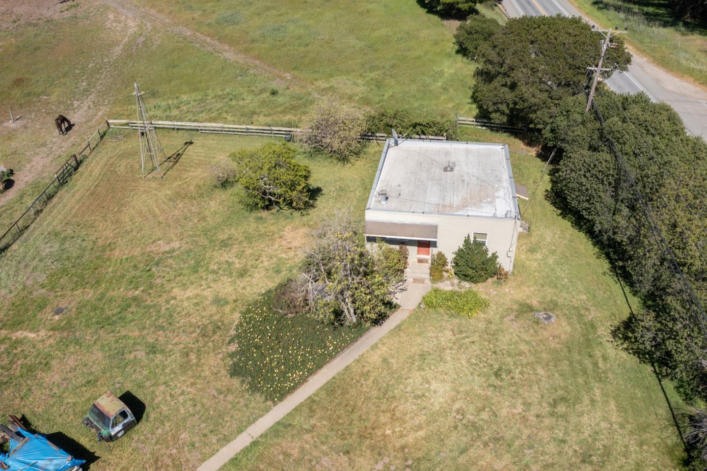 955 & 970 Hall Road, ROYAL OAKS, California 95076, ,Lots And Land,For Sale,Hall Road,40964571