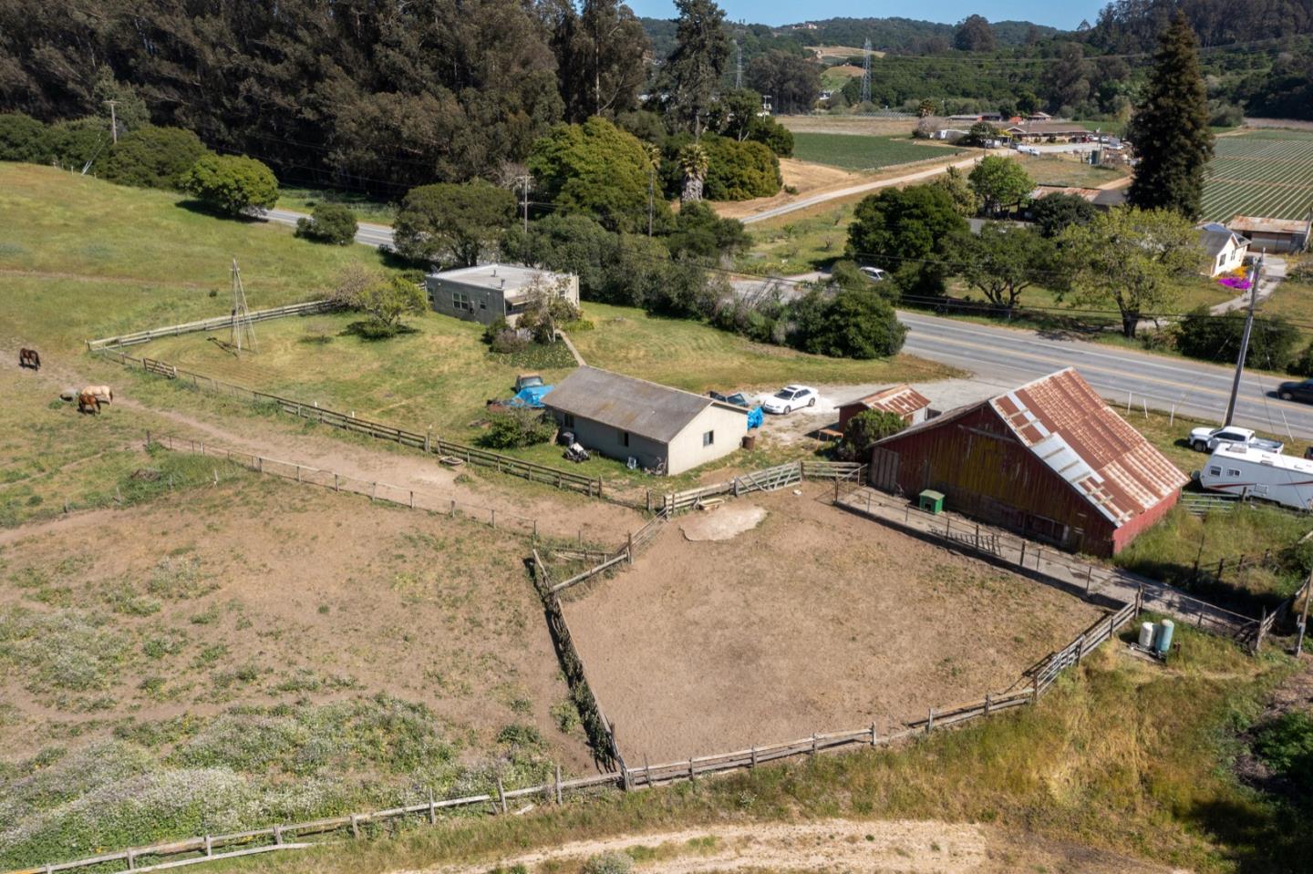 955 & 970 Hall Road, ROYAL OAKS, California 95076, ,Lots And Land,For Sale,Hall Road,40964571