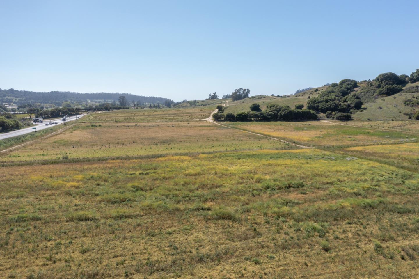 955 & 970 Hall Road, ROYAL OAKS, California 95076, ,Lots And Land,For Sale,Hall Road,40964571