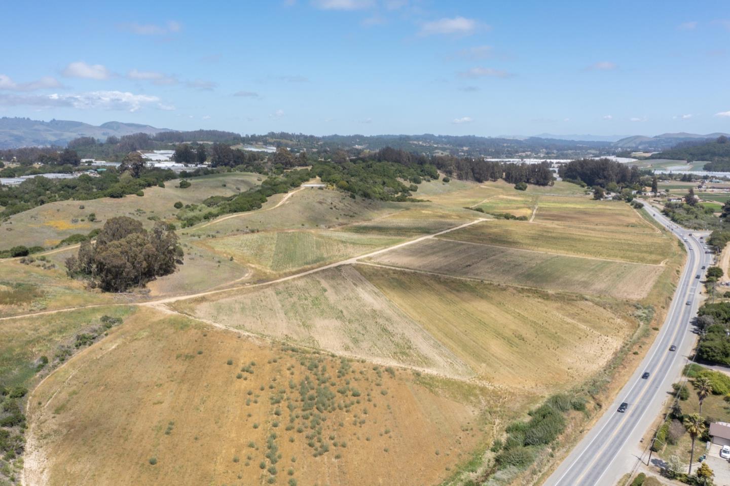 955 & 970 Hall Road, ROYAL OAKS, California 95076, ,Lots And Land,For Sale,Hall Road,40964571