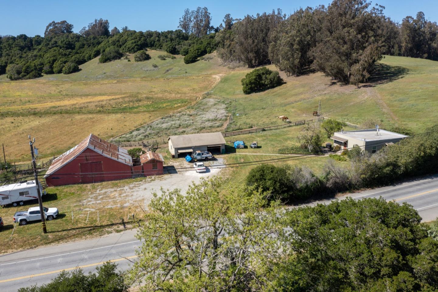 955 & 970 Hall Road, ROYAL OAKS, California 95076, ,Lots And Land,For Sale,Hall Road,40964571