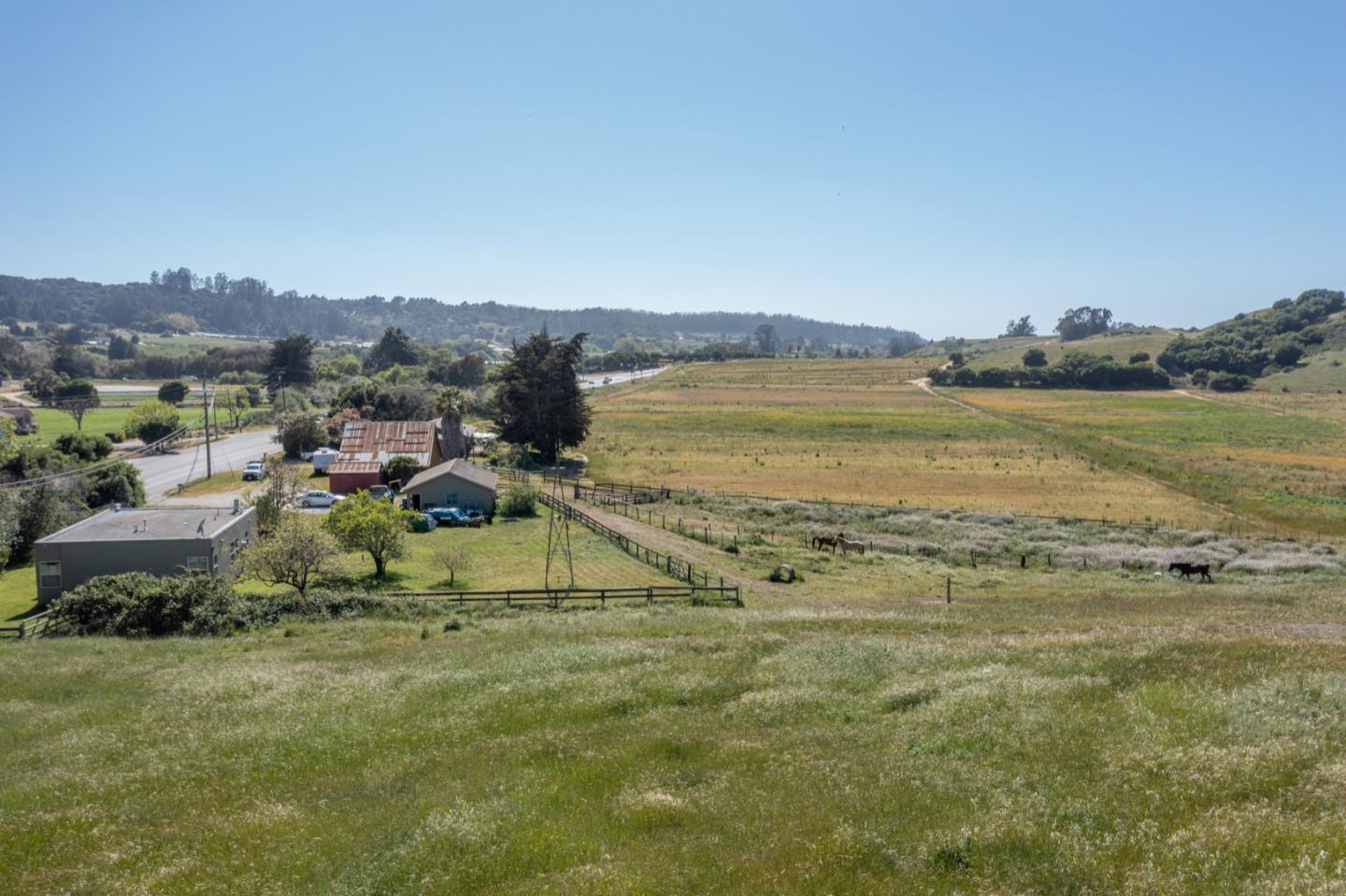 955 & 970 Hall Road, ROYAL OAKS, California 95076, ,Lots And Land,For Sale,Hall Road,40964571