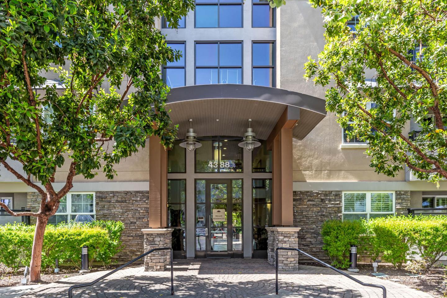 Detail Gallery Image 1 of 1 For 4388 El Camino Real #129,  Los Altos,  CA 94022 - 3 Beds | 2 Baths