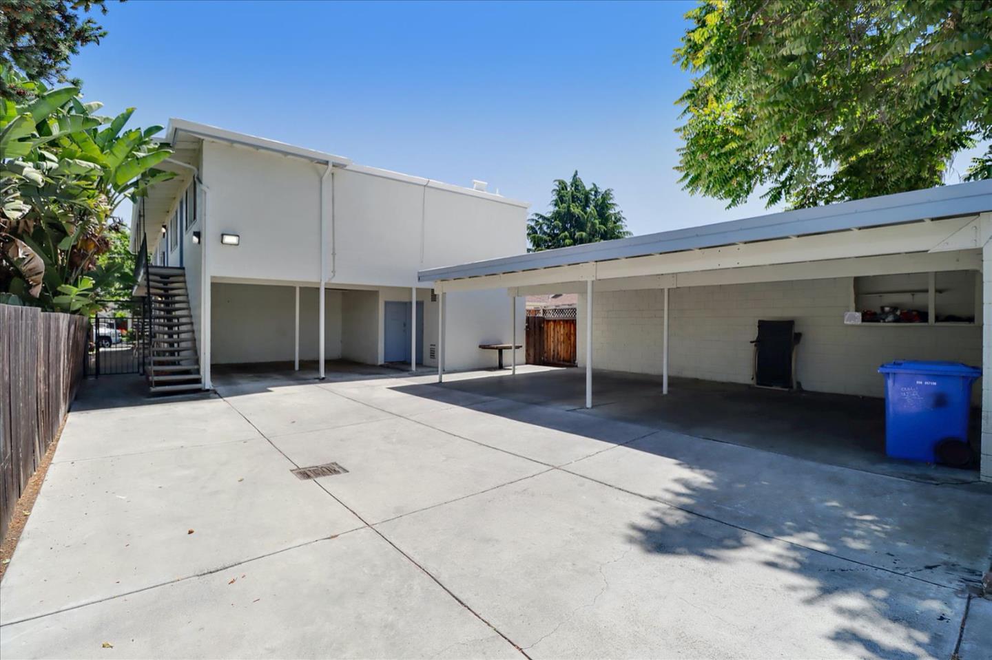 135 Morrison Avenue, SAN JOSE, California 95126, ,Comm Ri Multi-units 5+,For Sale,Morrison Avenue,ML81844309