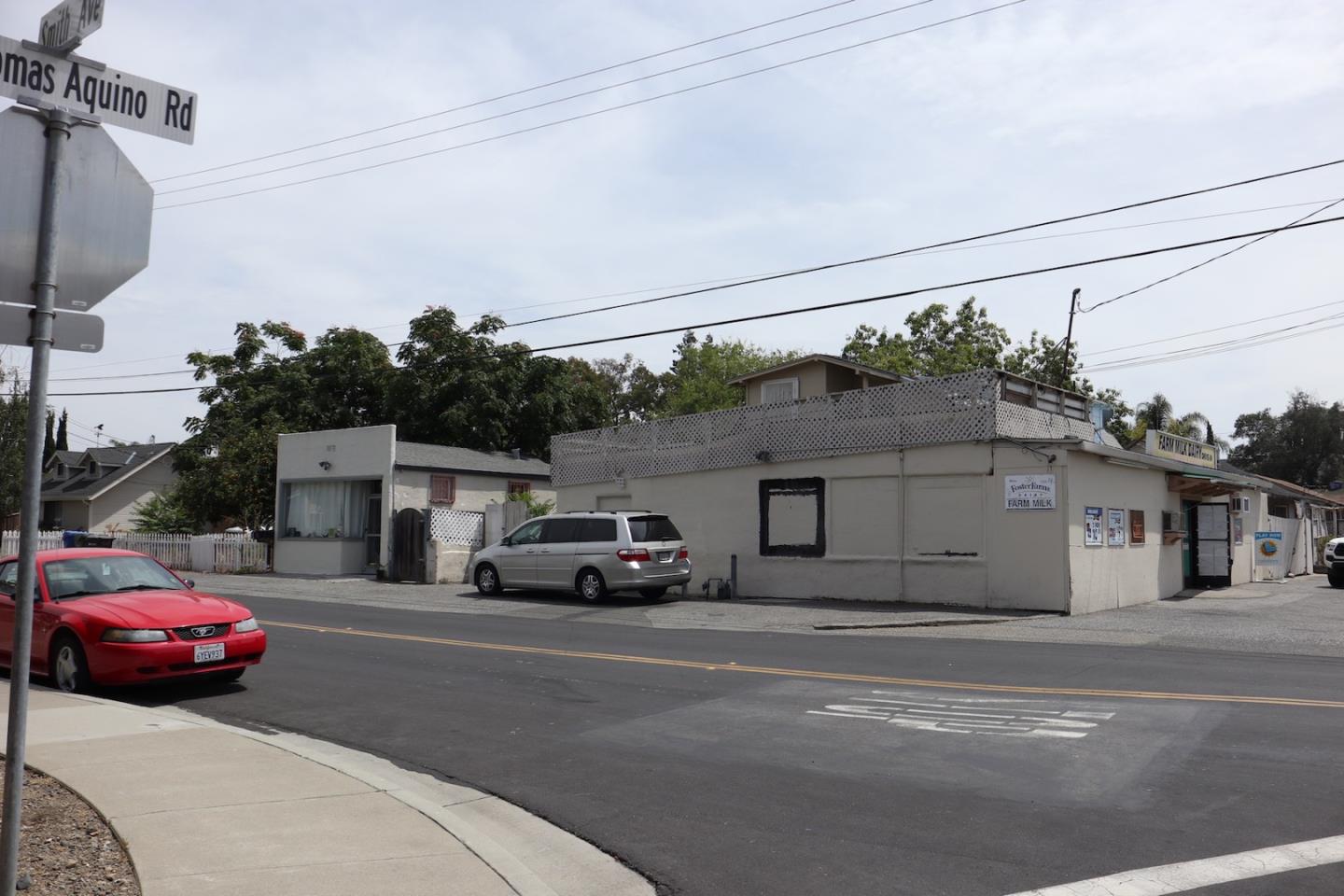 900, 920 San Tomas Aquino, CAMPBELL, California 95008, ,Comm Lots And Land,For Sale,San Tomas Aquino,40964632