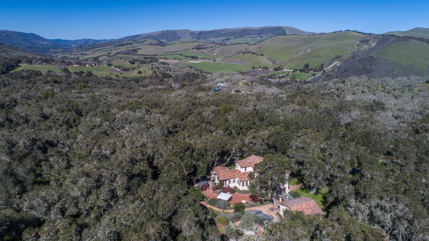 Detail Gallery Image 1 of 1 For 33726 E Carmel Valley Rd, Carmel Valley,  CA 93924 - 4 Beds | 3/2 Baths