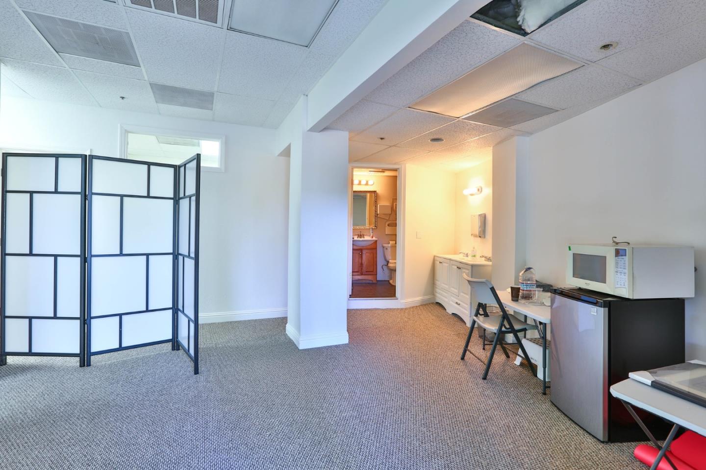 101 Gregory Lane, PLEASANT HILL, California 94523, ,Comm Industrial For Sale,For Sale,Gregory Lane,40964646