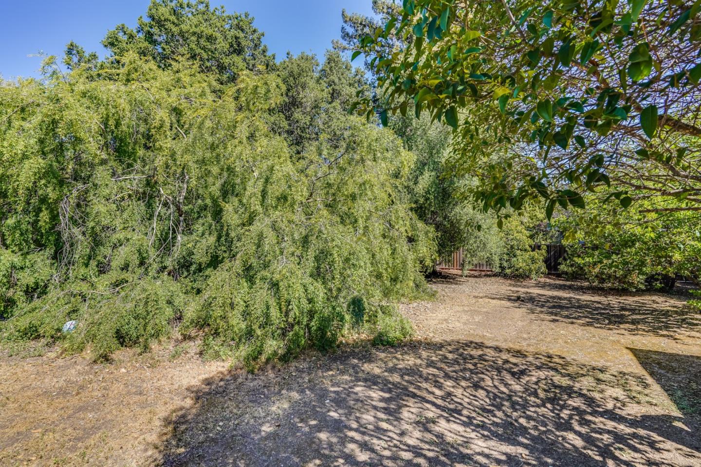 775 Edge Lane, LOS ALTOS, California 94024, ,Lots And Land,For Sale,Edge Lane,40964680