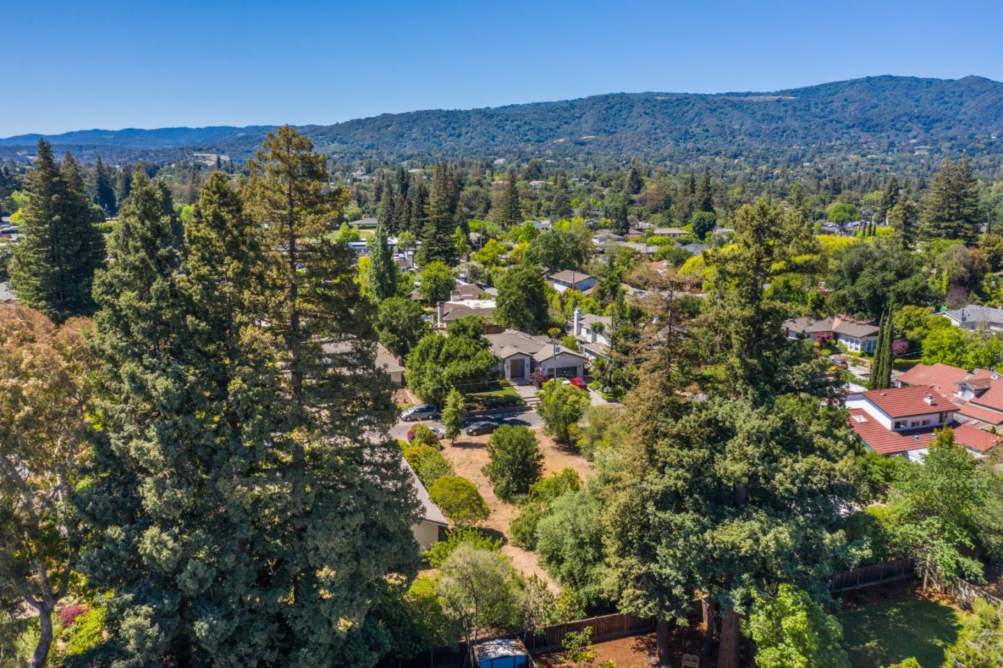 775 Edge Lane, LOS ALTOS, California 94024, ,Lots And Land,For Sale,Edge Lane,40964680