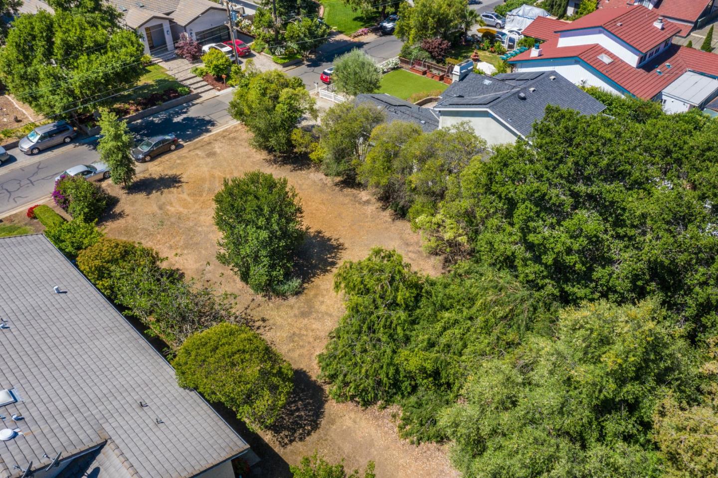 775 Edge Lane, LOS ALTOS, California 94024, ,Lots And Land,For Sale,Edge Lane,40964680