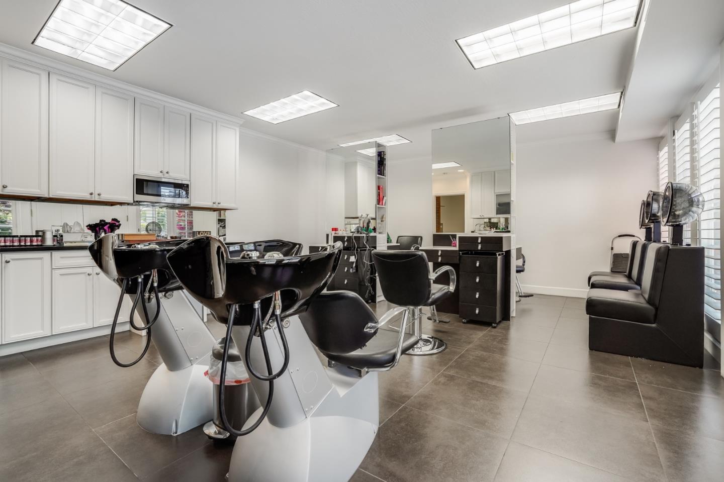 2801 Middlefield Road, PALO ALTO, California 94306, ,Comm Industrial For Sale,For Sale,Middlefield Road,40964684