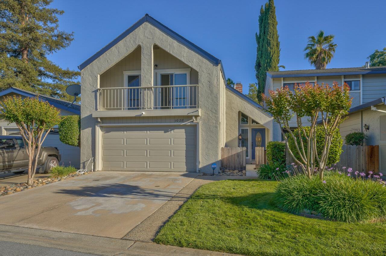 Detail Gallery Image 1 of 1 For 1028 Fillippelli Dr, Gilroy,  CA 95020 - 3 Beds | 2/1 Baths