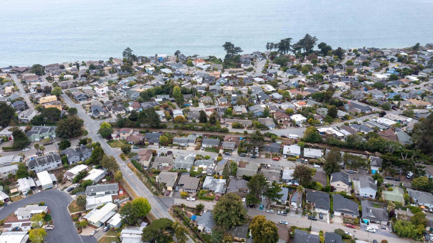 513 Pine Street, APTOS, California 95003, ,Lots And Land,For Sale,Pine Street,40965201