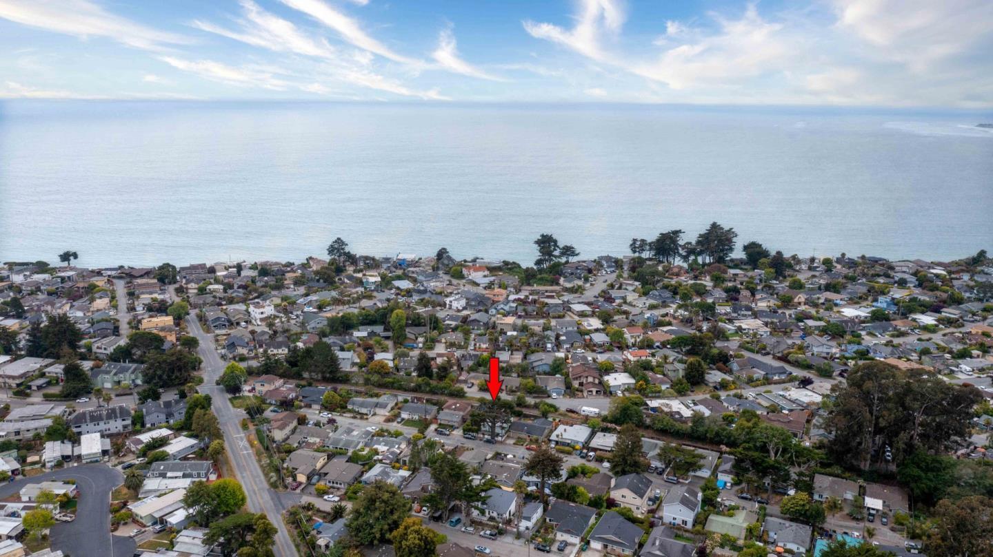 513 Pine Street, APTOS, California 95003, ,Lots And Land,For Sale,Pine Street,40965201