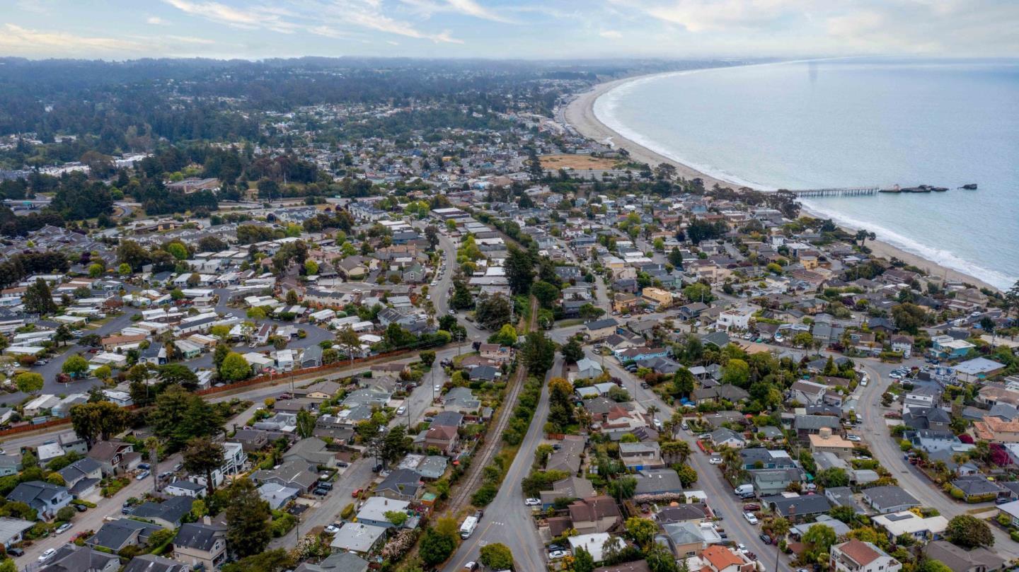 513 Pine Street, APTOS, California 95003, ,Lots And Land,For Sale,Pine Street,40965201