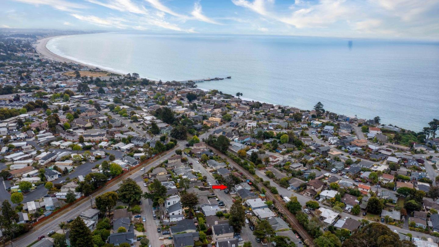 513 Pine Street, APTOS, California 95003, ,Lots And Land,For Sale,Pine Street,40965201