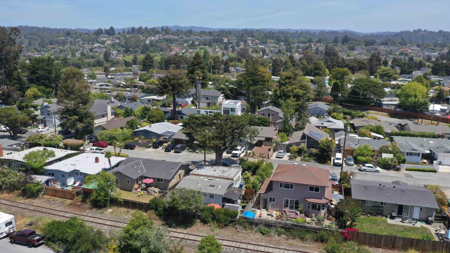 513 Pine Street, APTOS, California 95003, ,Lots And Land,For Sale,Pine Street,40965201