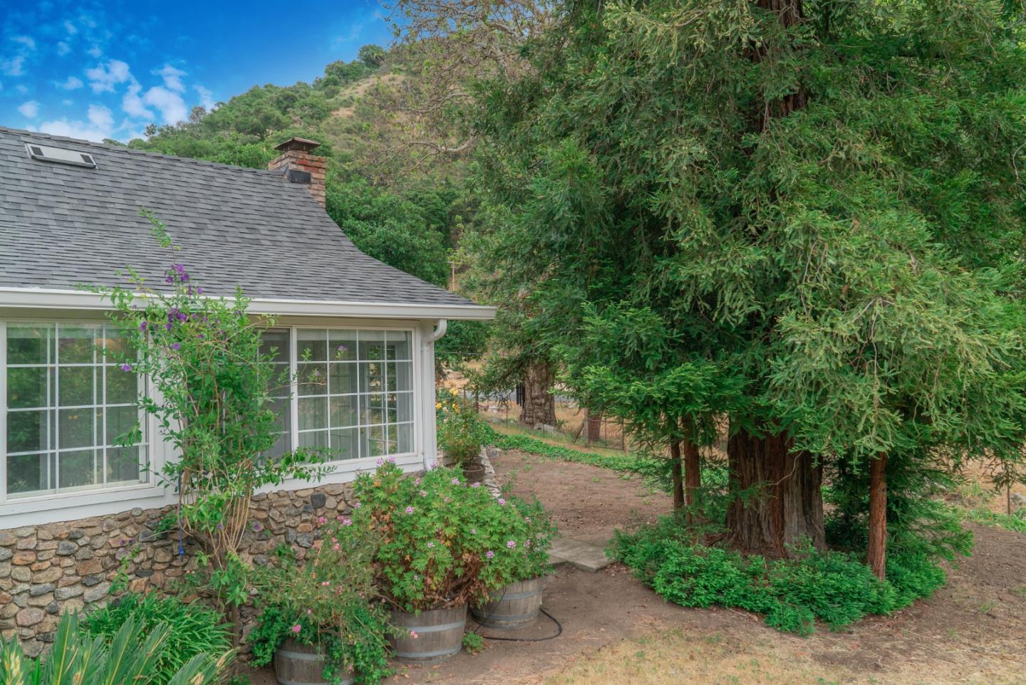 34325 Chualar Canyon Rd, Chualar, CA 93925 4 Beds 2 Baths (Expired