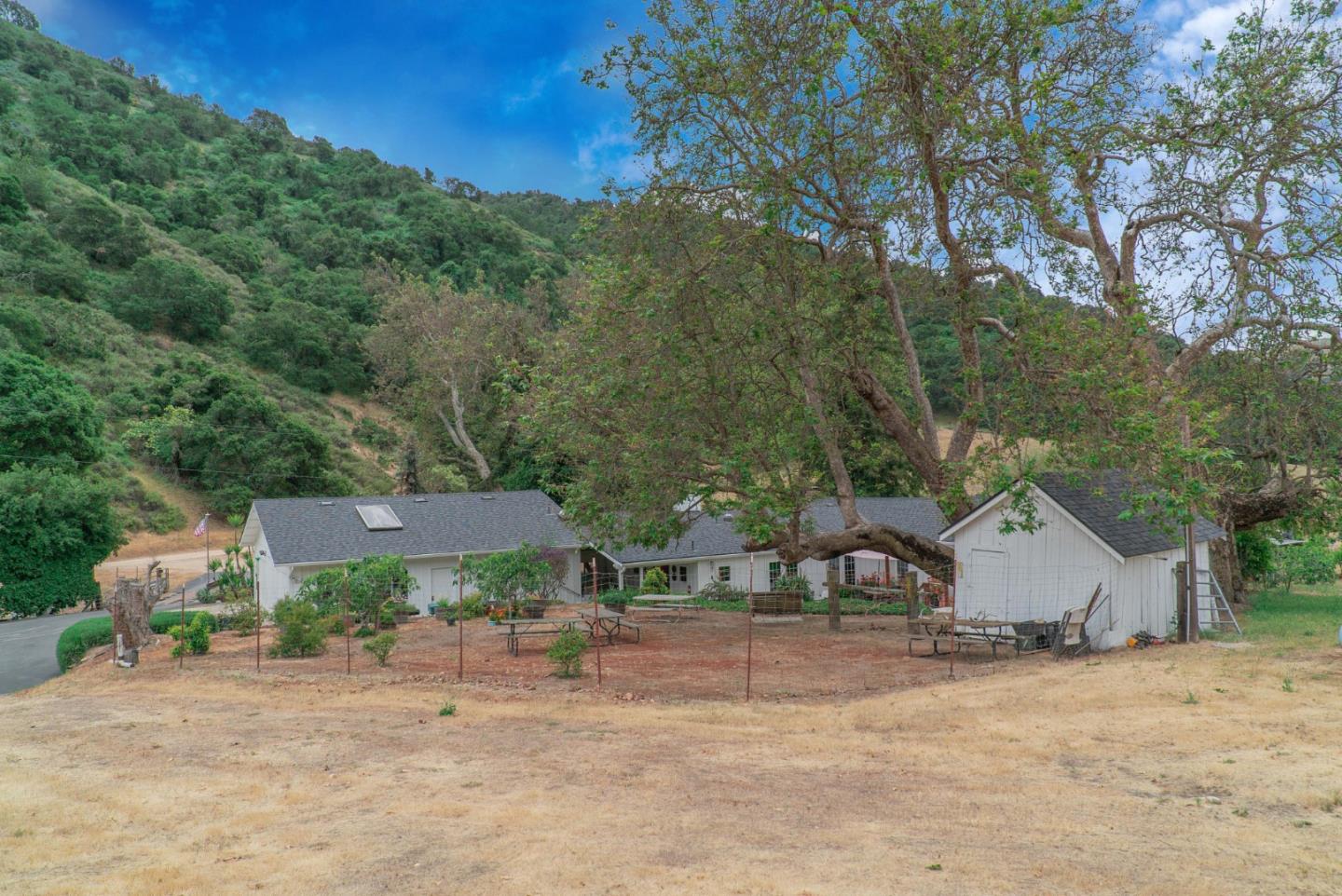 34325 Chualar Canyon Rd, Chualar, CA 93925 4 Beds 2 Baths (Active