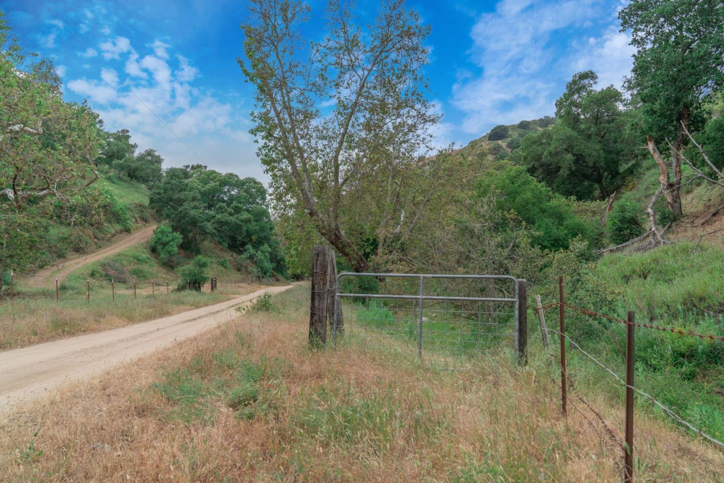 34325 Chualar Canyon Rd, Chualar, CA 93925 4 Beds 2 Baths (Expired