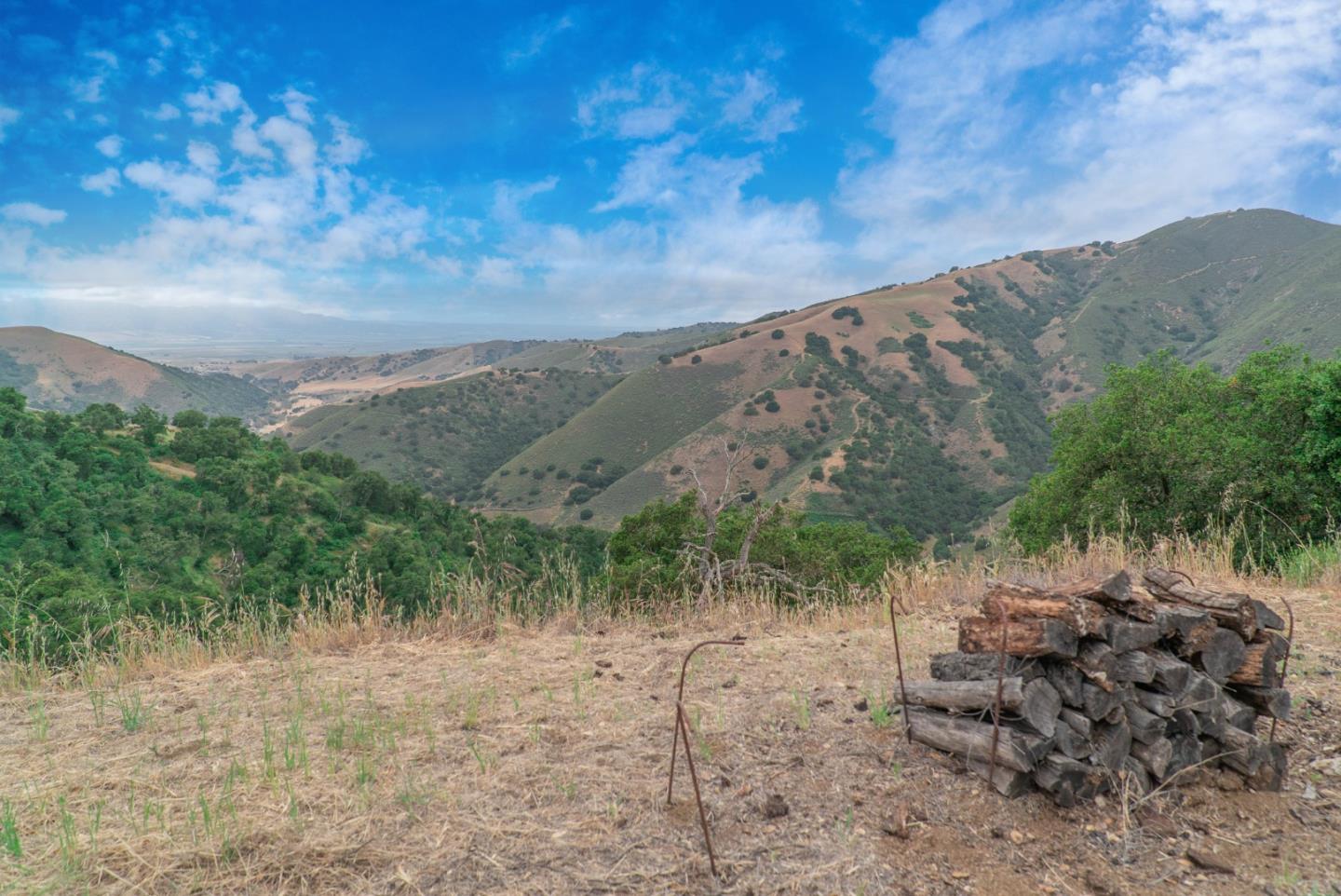 34325 Chualar Canyon Rd, Chualar, CA 93925 4 Beds 2 Baths (Expired