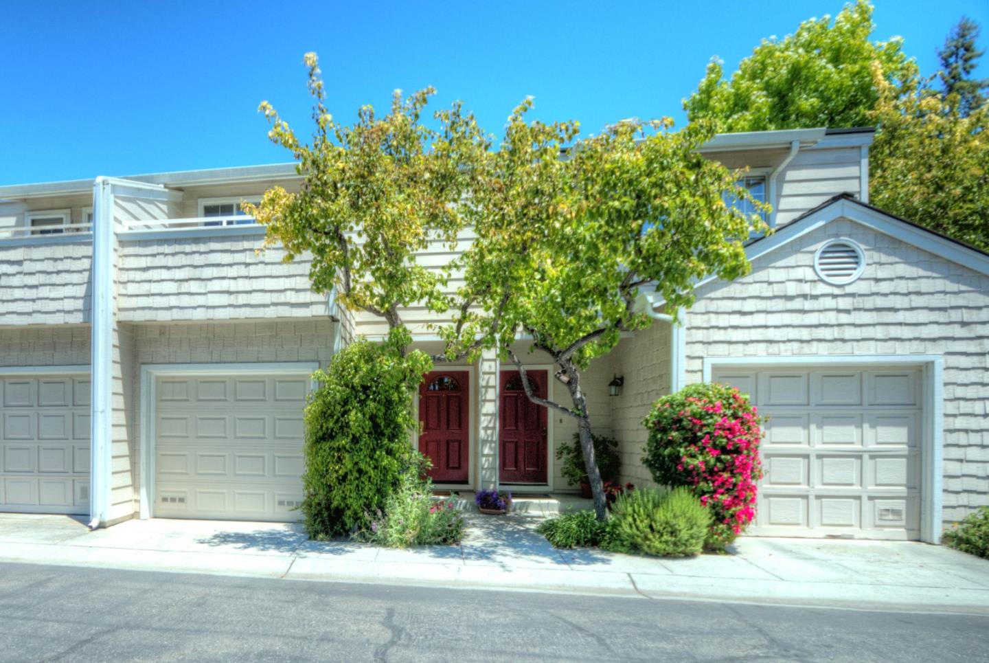173 Sierra Vista Ave 11, Mountain View, CA 94043 2 Beds 2/1 Baths