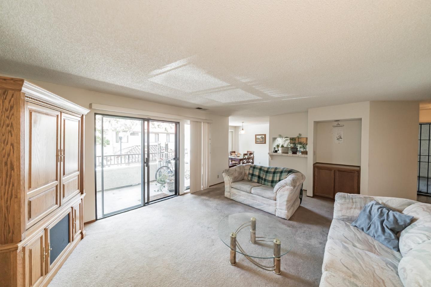 Detail Gallery Image 1 of 1 For 22135 Sevilla Rd #33,  Hayward,  CA 94541 - 2 Beds | 2 Baths