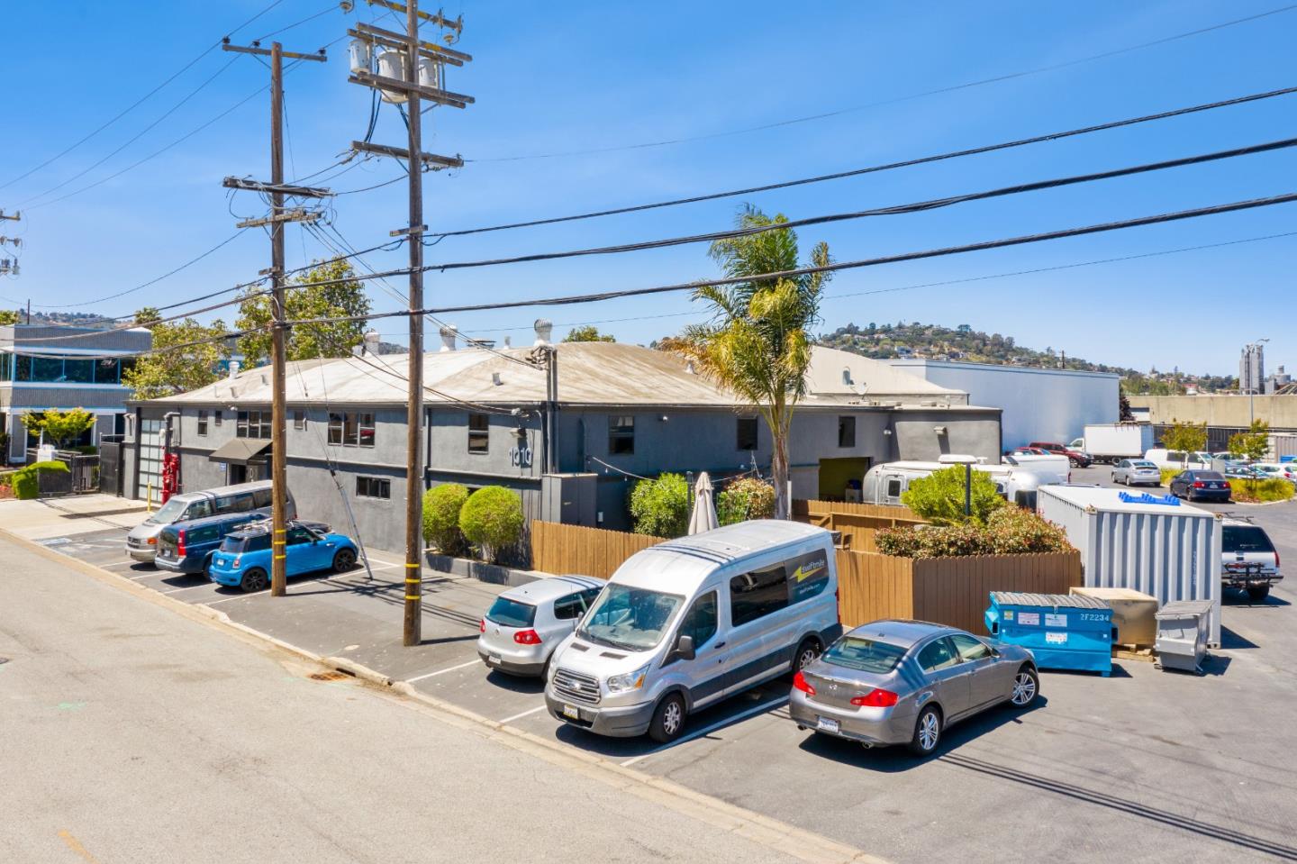 1010 Commercial Street, SAN CARLOS, California 94070, ,Comm Industrial For Lease,For Rent,Commercial Street,40964727