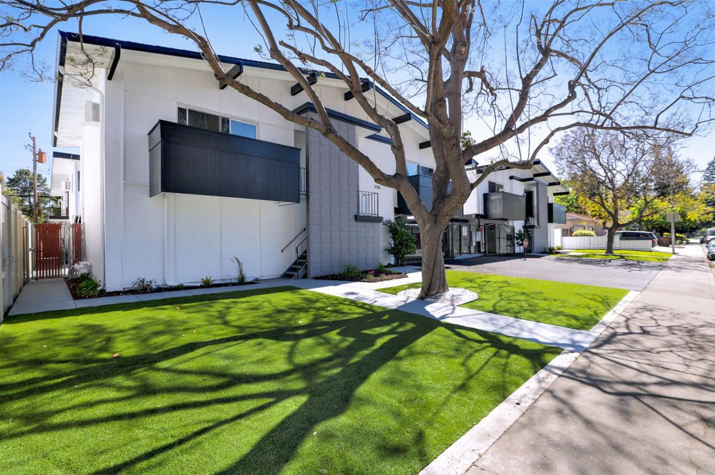 3756 Poinciana Drive, SANTA CLARA, California 95051, ,Comm Ri Multi-units 5+,For Sale,Poinciana Drive,ML81846120