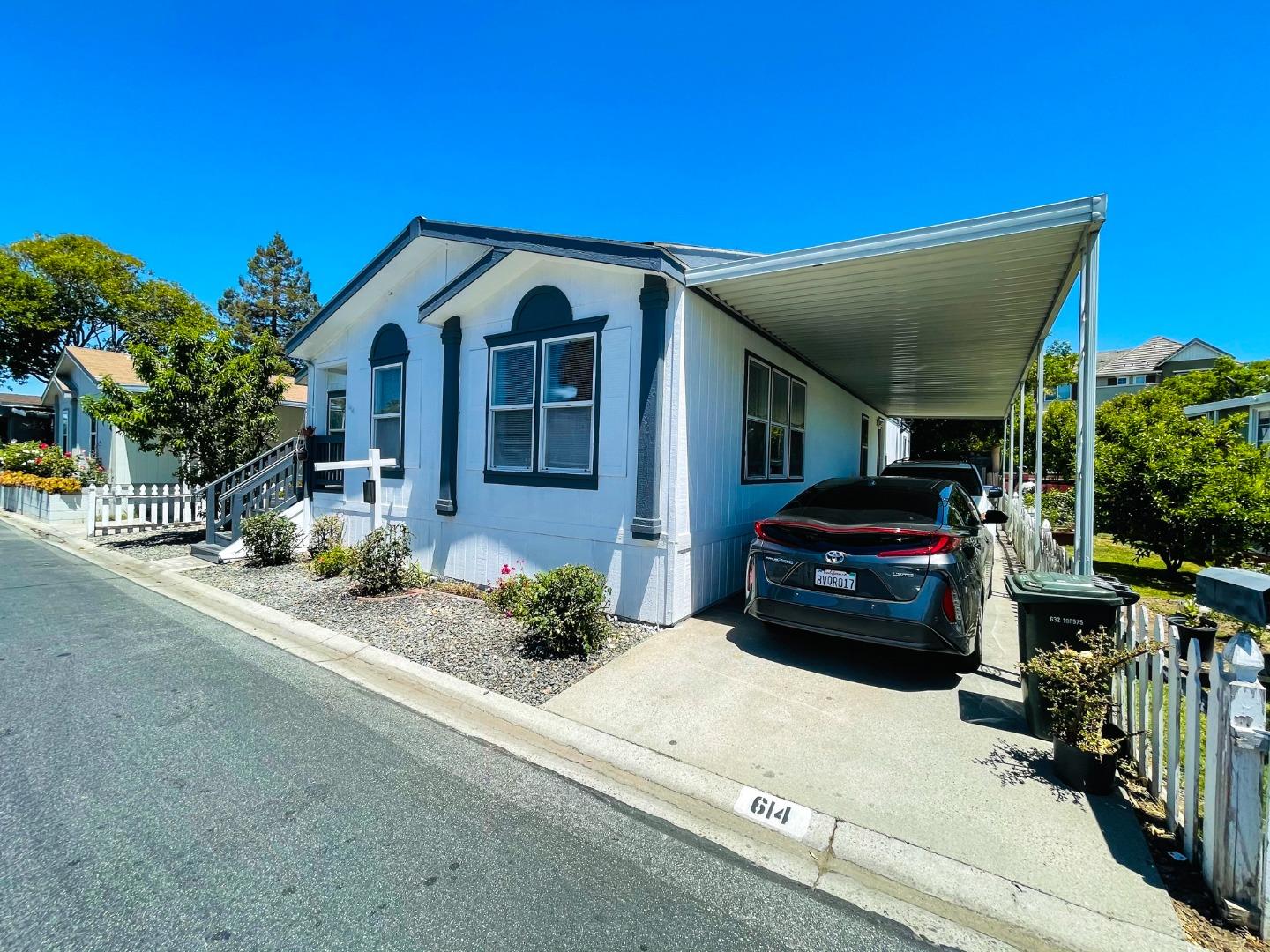2151 Oakland Rd 614, San Jose, CA 95131 4 Beds 2 Baths (Active