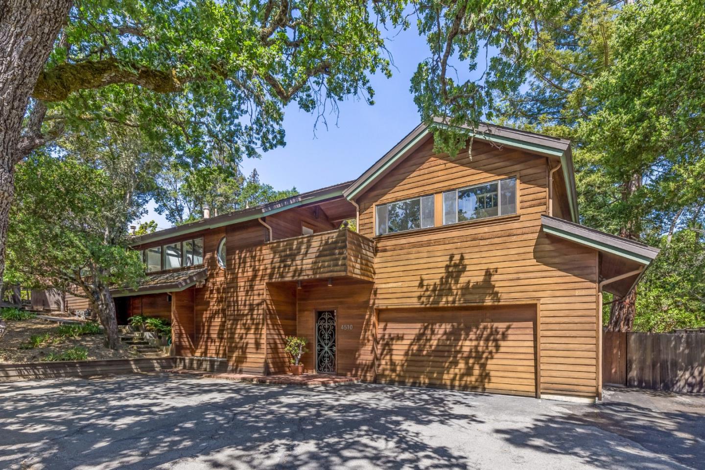 Detail Gallery Image 1 of 1 For 4510 Alpine Rd, Portola Valley,  CA 94028 - 4 Beds | 3/1 Baths