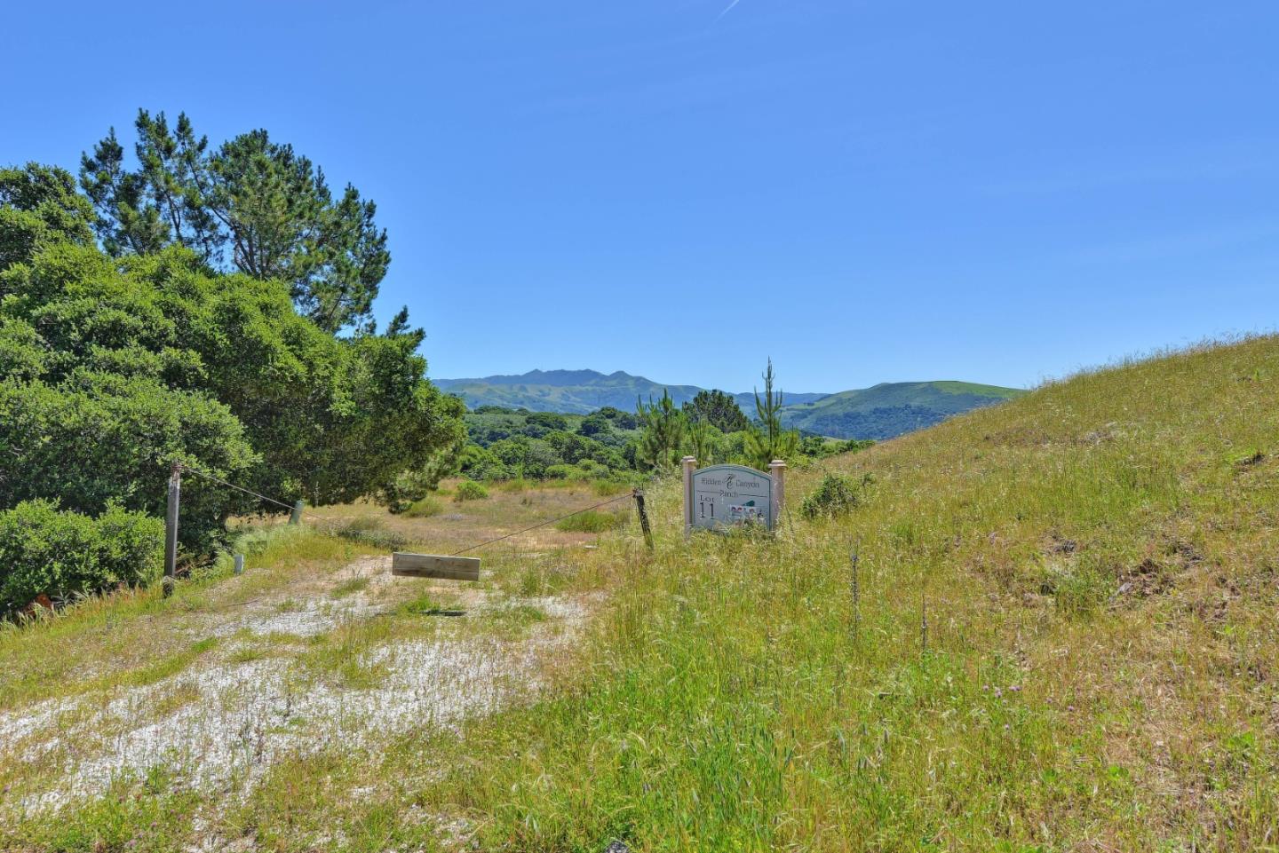 8741 Eagles Roost Road, SALINAS, California 93907, ,Lots And Land,For Sale,Eagles Roost Road,40964753