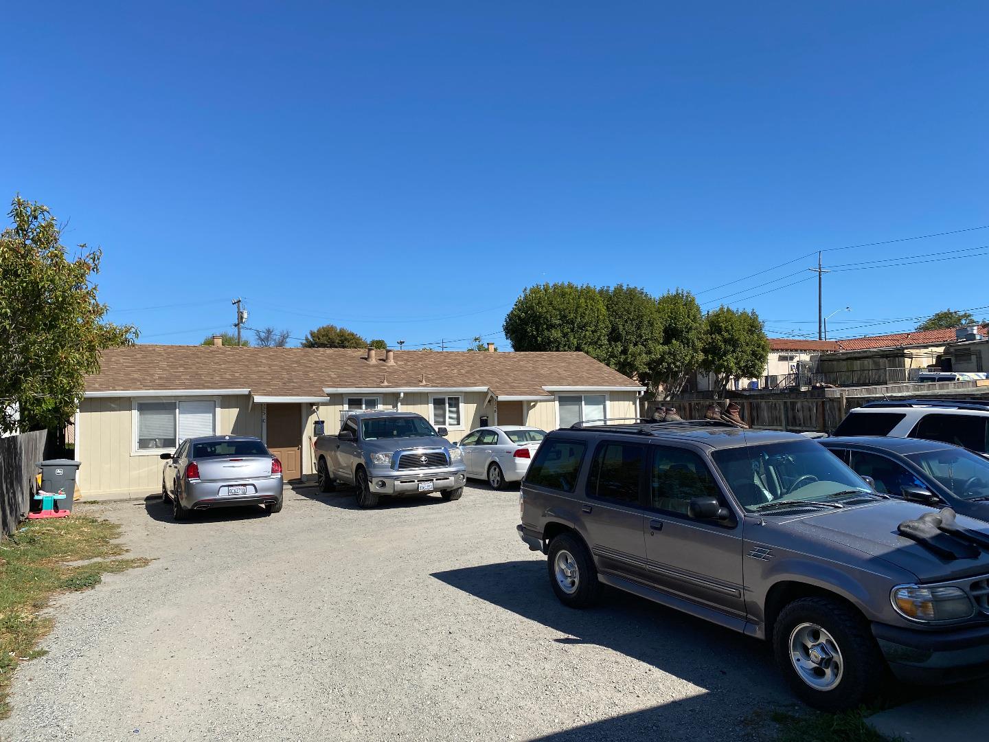 437 E Alisal St, Salinas, CA 93905 Beds Baths (Active