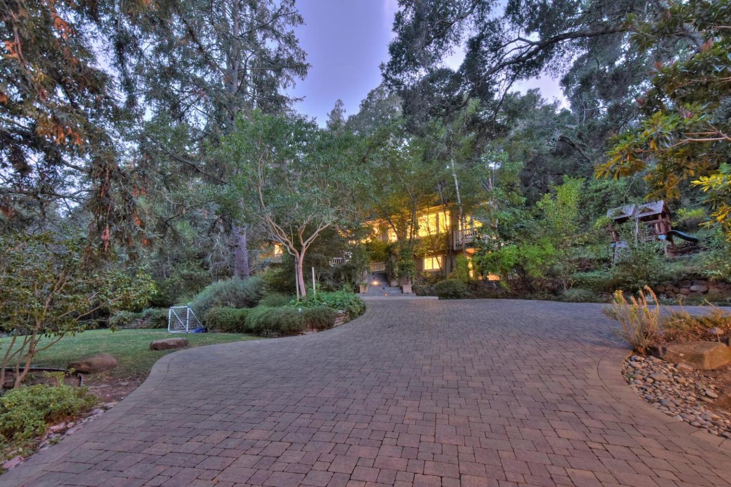 1077 Portola Rd, Portola Valley, CA 94028 5 Beds 3/1 Baths (Active