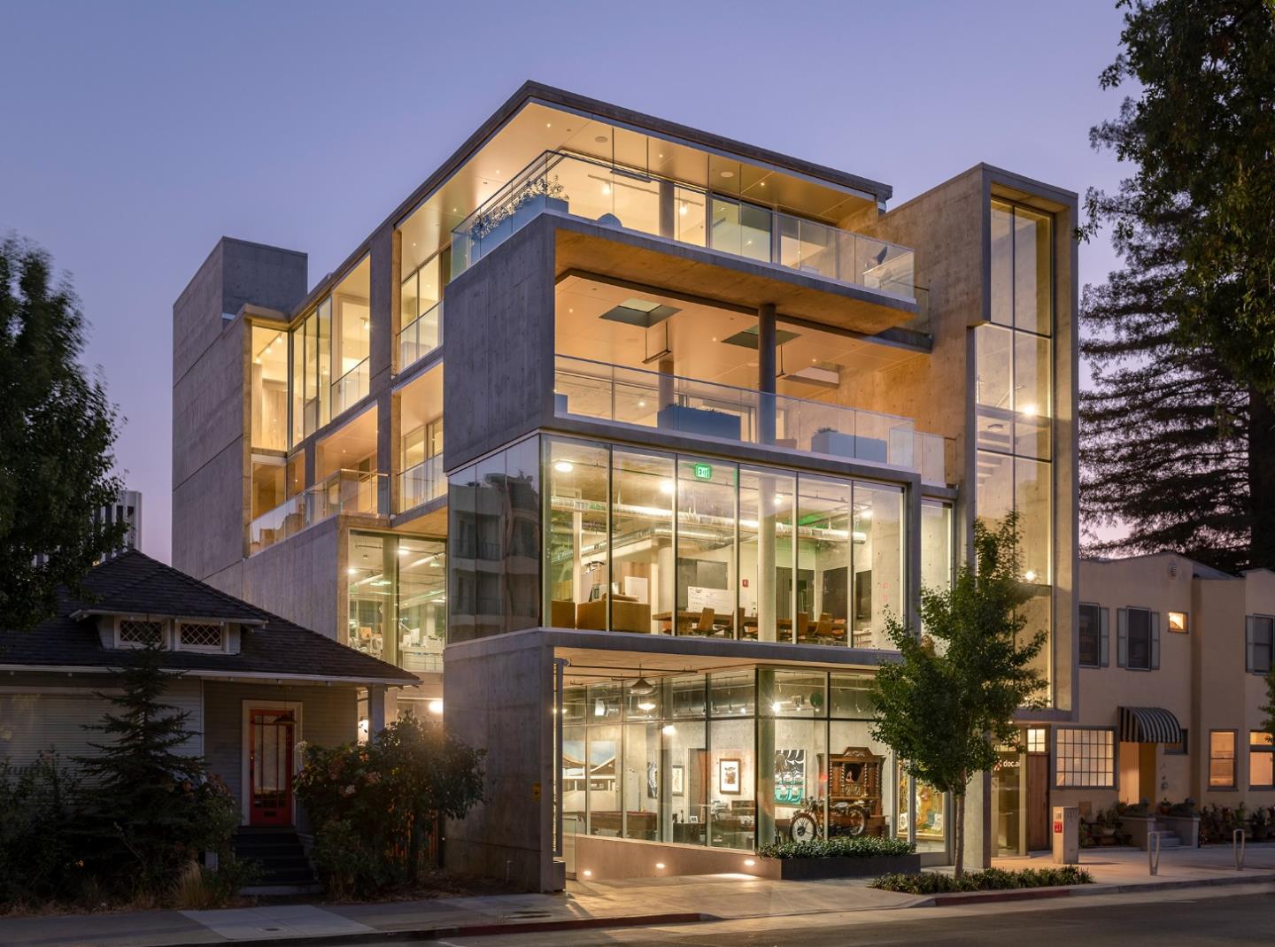 636 Waverley St, Palo Alto, CA 94301 5 Beds 4/3 Baths (Canceled