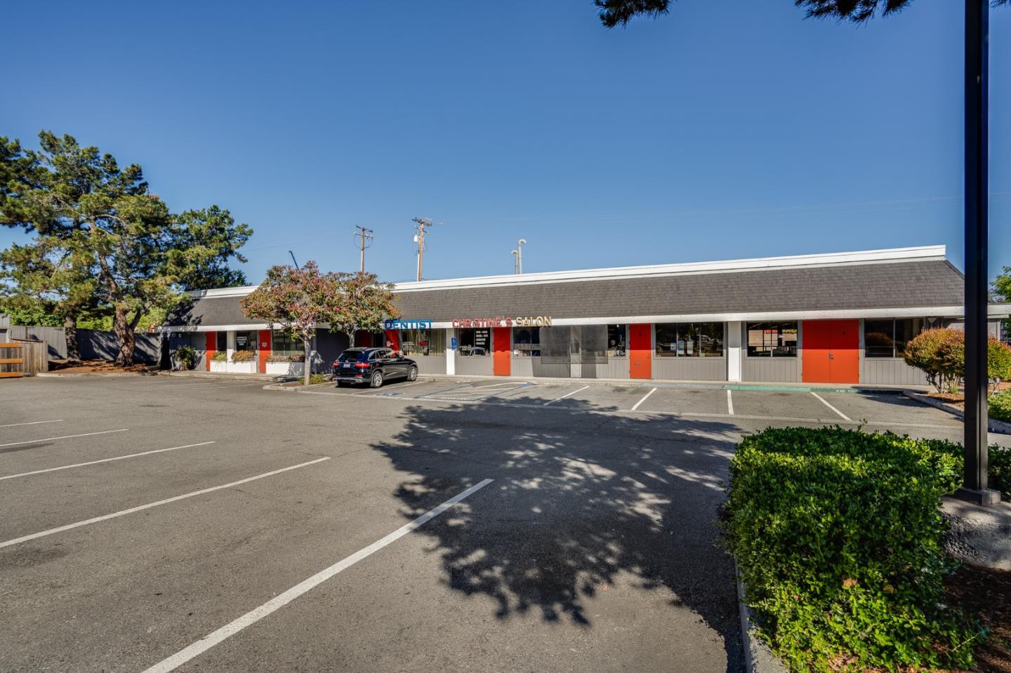 2425 California Street, MOUNTAIN VIEW, California 94040, ,Comm Industrial For Sale,For Sale,California Street,40964757
