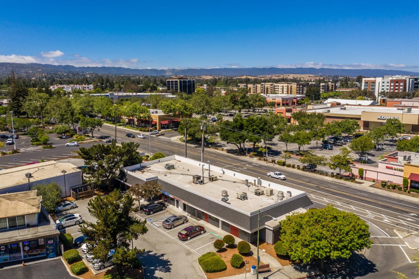 2425 California Street, MOUNTAIN VIEW, California 94040, ,Comm Industrial For Sale,For Sale,California Street,40964757
